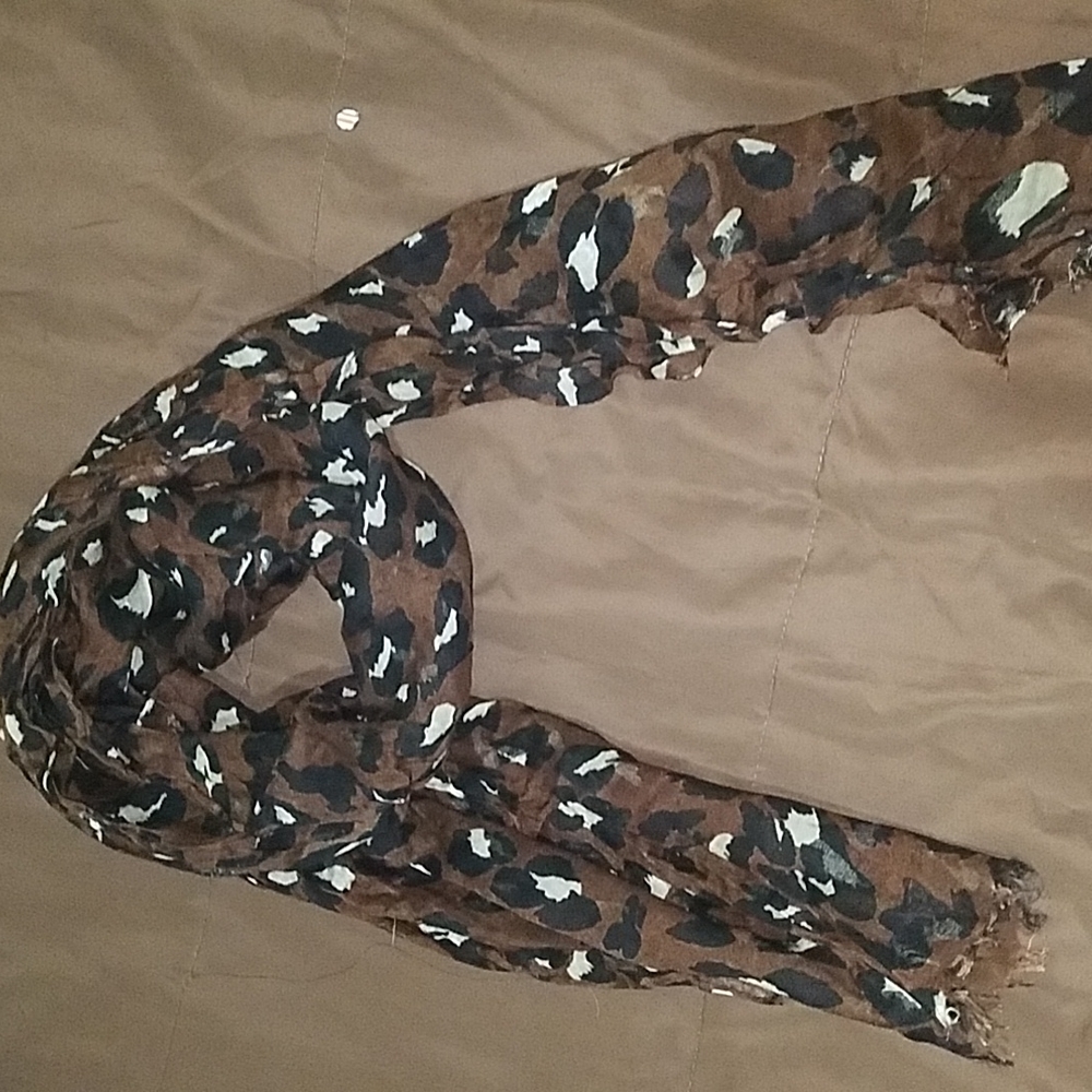 Scarf bundle - Picture 4 of 4